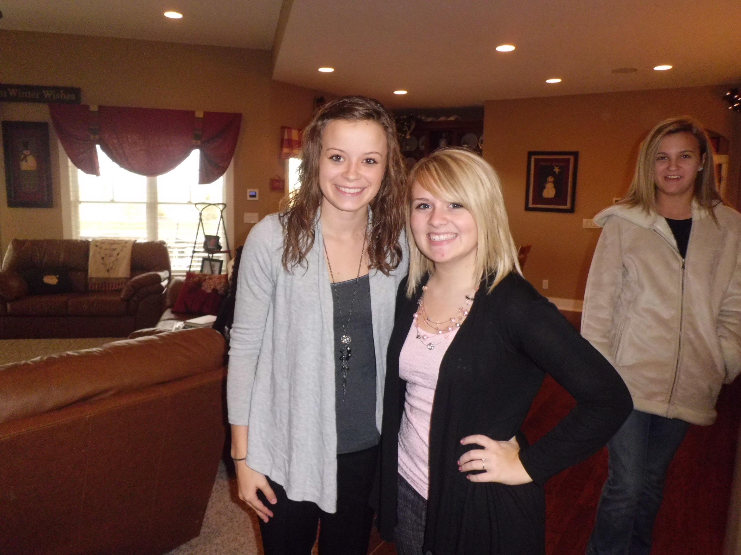 Backemeyer -_Christine_and_Lindsey